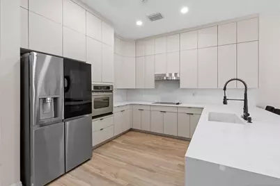 230 NE 69th Circle, Boca Raton, FL 33487 - Photo 9