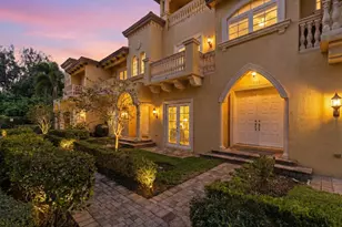 230 NE 69th Cir, Boca Raton, FL 33487 - Photo 1