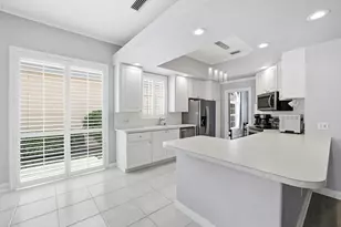 8169 Nevis Pl, Wellington, FL 33414 - Photo 7