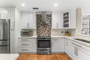 5218 Windsor Parke Dr, Boca Raton, FL 33496 - Photo 9