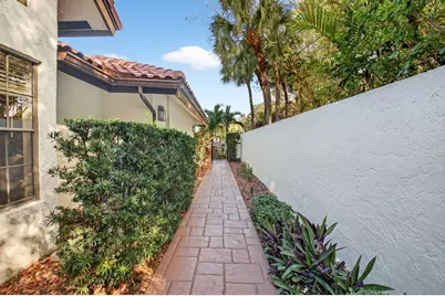 21921 Town Place Drive, Boca Raton, FL 33433 - Photo 5