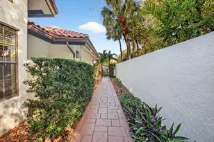 21921 Town Pl Dr, Boca Raton, FL 33433 - Photo 5