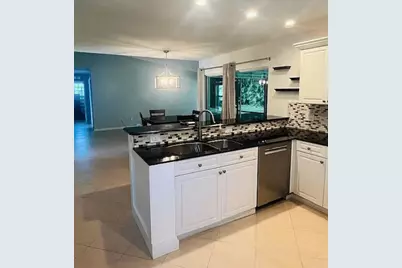 12404 Old Country Road S, Wellington, FL 33414 - Photo 9