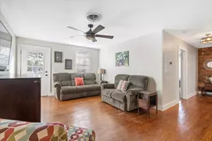 925 27th Ave, Vero Beach, FL 32960 - Photo 9