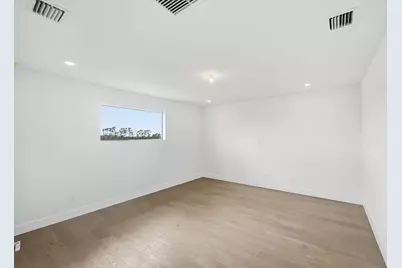 10140 Royal Ascot Avenue, Lake Worth, FL 33449 - Photo 17