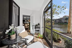 100 Uno Lago Dr, North Palm Beach, FL 33408 - Photo 17