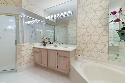 2248 Las Casitas Drive, Wellington, FL 33414 - Photo 23