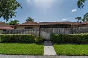 4413 Woodstock Dr, West Palm Beach, FL 33409 - Photo 3