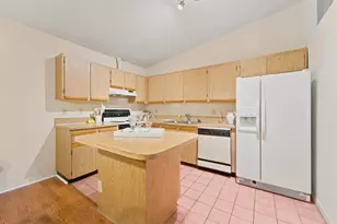 4413 Woodstock Dr, West Palm Beach, FL 33409 - Photo 7