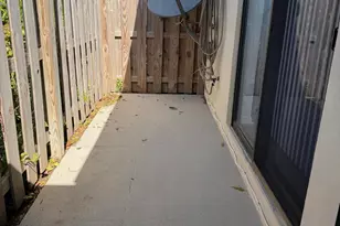 4413 Woodstock Dr, West Palm Beach, FL 33409 - Photo 17