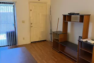 4413 Woodstock Dr, West Palm Beach, FL 33409 - Photo 3