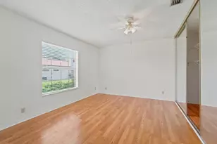4413 Woodstock Dr, West Palm Beach, FL 33409 - Photo 21