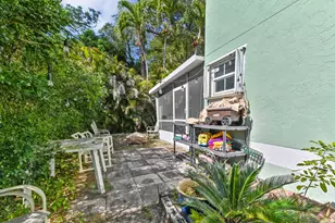 1365 Sweet William Ln, West Palm Beach, FL 33415 - Photo 37