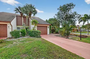 6730 Starkeys Pl, Lake Worth, FL 33467 - Photo 1