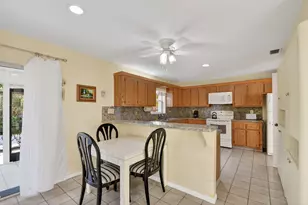 6730 Starkeys Pl, Lake Worth, FL 33467 - Photo 13