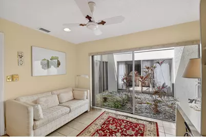 6730 Starkeys Place, Lake Worth, FL 33467 - Photo 17