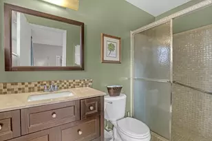 553 Covered Bridge Blvd, Lake Worth, FL 33467 - Photo 9
