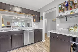 553 Covered Bridge Blvd, Lake Worth, FL 33467 - Photo 5