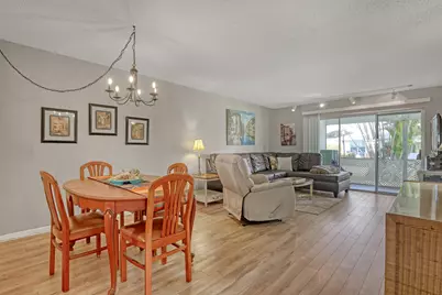 553 Covered Bridge Boulevard, Lake Worth, FL 33467 - Photo 7