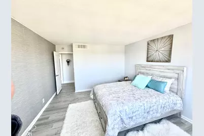 340 Sunset Drive #1506, Fort Lauderdale, FL 33301 - Photo 13