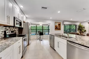 7379 London Ln, Boca Raton, FL 33433 - Photo 17