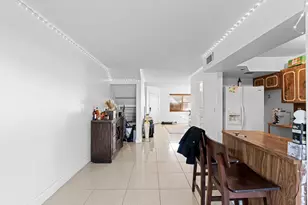 5909 SW 36th Ct, Davie, FL 33314 - Photo 7