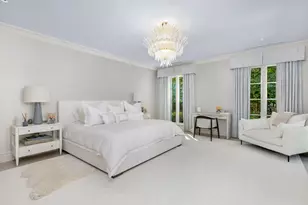 208 Sandpiper Dr, Palm Beach, FL 33480 - Photo 37