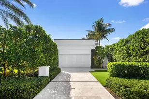 208 Sandpiper Dr, Palm Beach, FL 33480 - Photo 49
