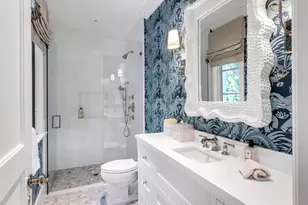 208 Sandpiper Dr, Palm Beach, FL 33480 - Photo 25