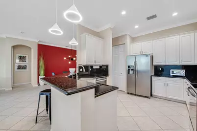 7727 Ocean Sunset Drive, Lake Worth, FL 33467 - Photo 13