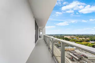 220 Lake Shore Dr, Lake Park, FL 33403 - Photo 37