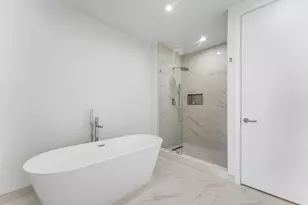 220 Lake Shore Dr, Lake Park, FL 33403 - Photo 23