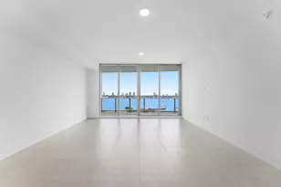 220 Lake Shore Dr, Lake Park, FL 33403 - Photo 9