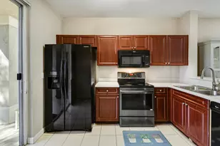 4170 Napoli Lake Dr, Riviera Beach, FL 33410 - Photo 15