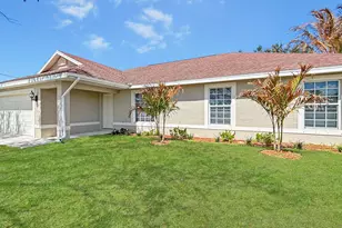 117 SW Glenwood Dr, Port Saint Lucie, FL 34984 - Photo 3