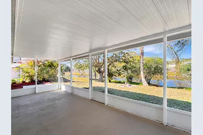 117 SW Glenwood Drive, Port Saint Lucie, FL 34984 - Photo 25