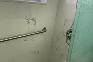 2600 SE Ocean Blvd SE, Stuart, FL 34996 - Photo 9