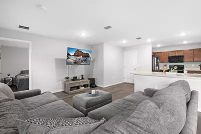 417 SE Seahouse Drive, Port Saint Lucie, FL 34983 - Photo 9