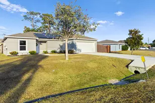 417 SE Seahouse Dr, Port Saint Lucie, FL 34983 - Photo 3