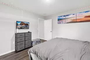 417 SE Seahouse Dr, Port Saint Lucie, FL 34983 - Photo 17