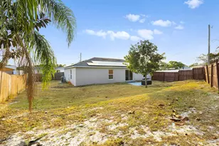 417 SE Seahouse Dr, Port Saint Lucie, FL 34983 - Photo 31