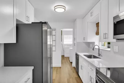 702 Sunset Drive, Lake Worth Beach, FL 33461 - Photo 13