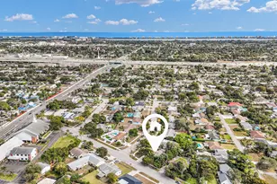 702 Sunset Dr, Lake Worth Beach, FL 33461 - Photo 5