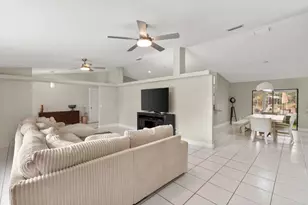 2826 SE Calvin St, Port Saint Lucie, FL 34952 - Photo 7