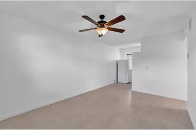 710 SE 4th Avenue, Delray Beach, FL 33483 - Photo 3