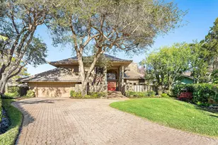 4 Sutherland Ct, Palm Beach Gardens, FL 33418 - Photo 1