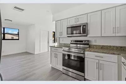 230 SW 13th Avenue, Delray Beach, FL 33444 - Photo 3