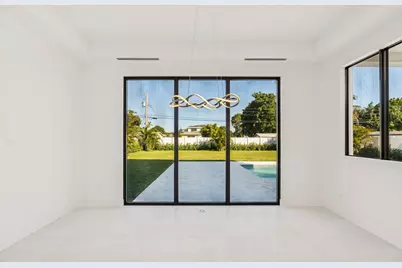 261 NW 8th Street, Boca Raton, FL 33432 - Photo 11