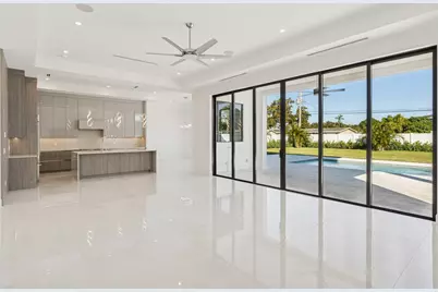 261 NW 8th Street, Boca Raton, FL 33432 - Photo 15