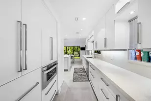 229 S Maya Palm Dr, Boca Raton, FL 33432 - Photo 23